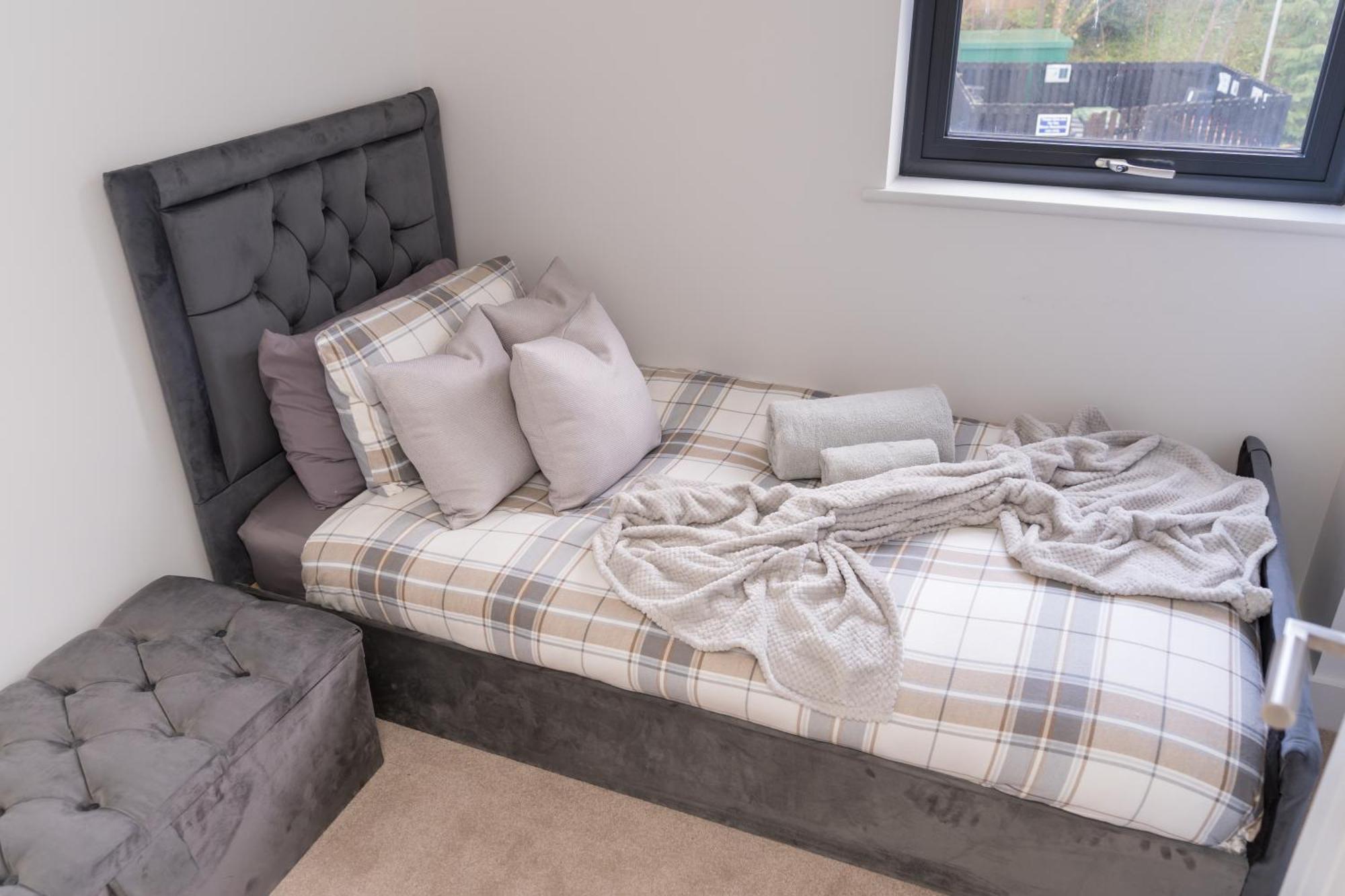 Villa The Broad Oaks Solihull Esterno foto